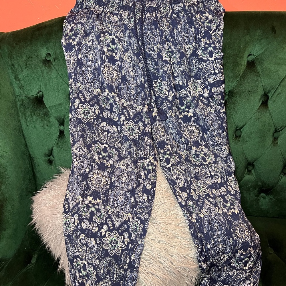 AERIE  “Harem” pants. Blue white and size XL